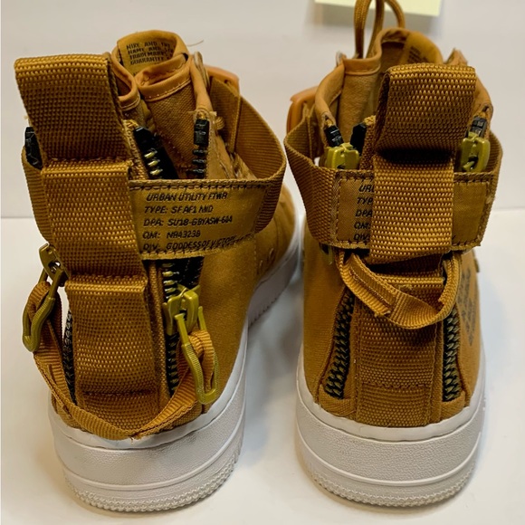 Nike Air Force 1 Utility Mid Top Brown Canvas Sneakers Sz: 7Y/9.5W RARE Preowned - Picture 2 of 9